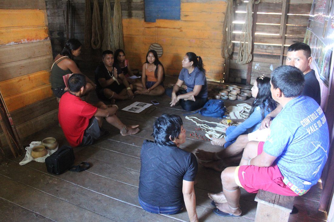 Reunião comunitária no Alto Solimões